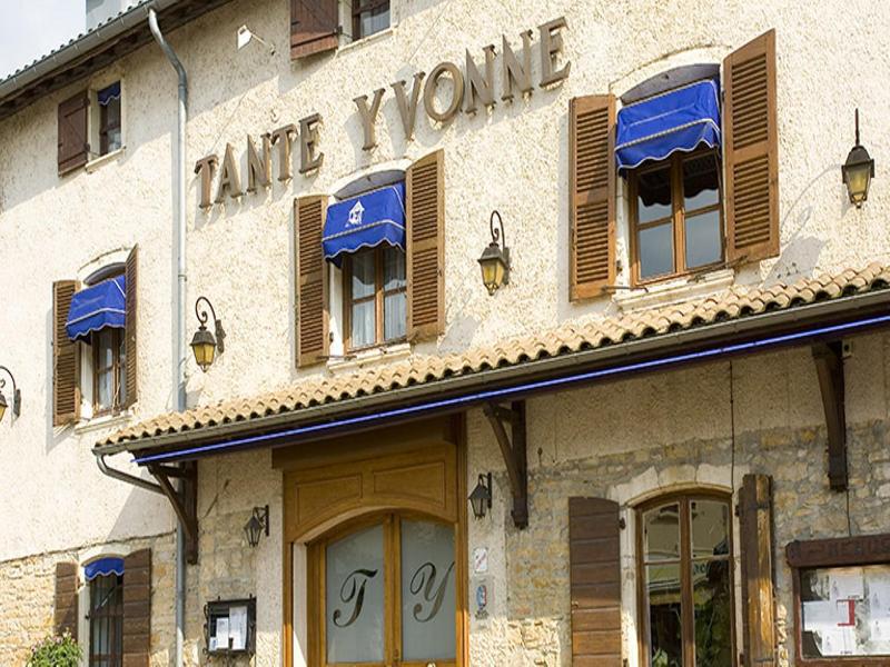 Logis Hotel Tante Yvonne & Son Restaurant Semi-Gastronomique - Lyon Nord Quincieux Zewnętrze zdjęcie