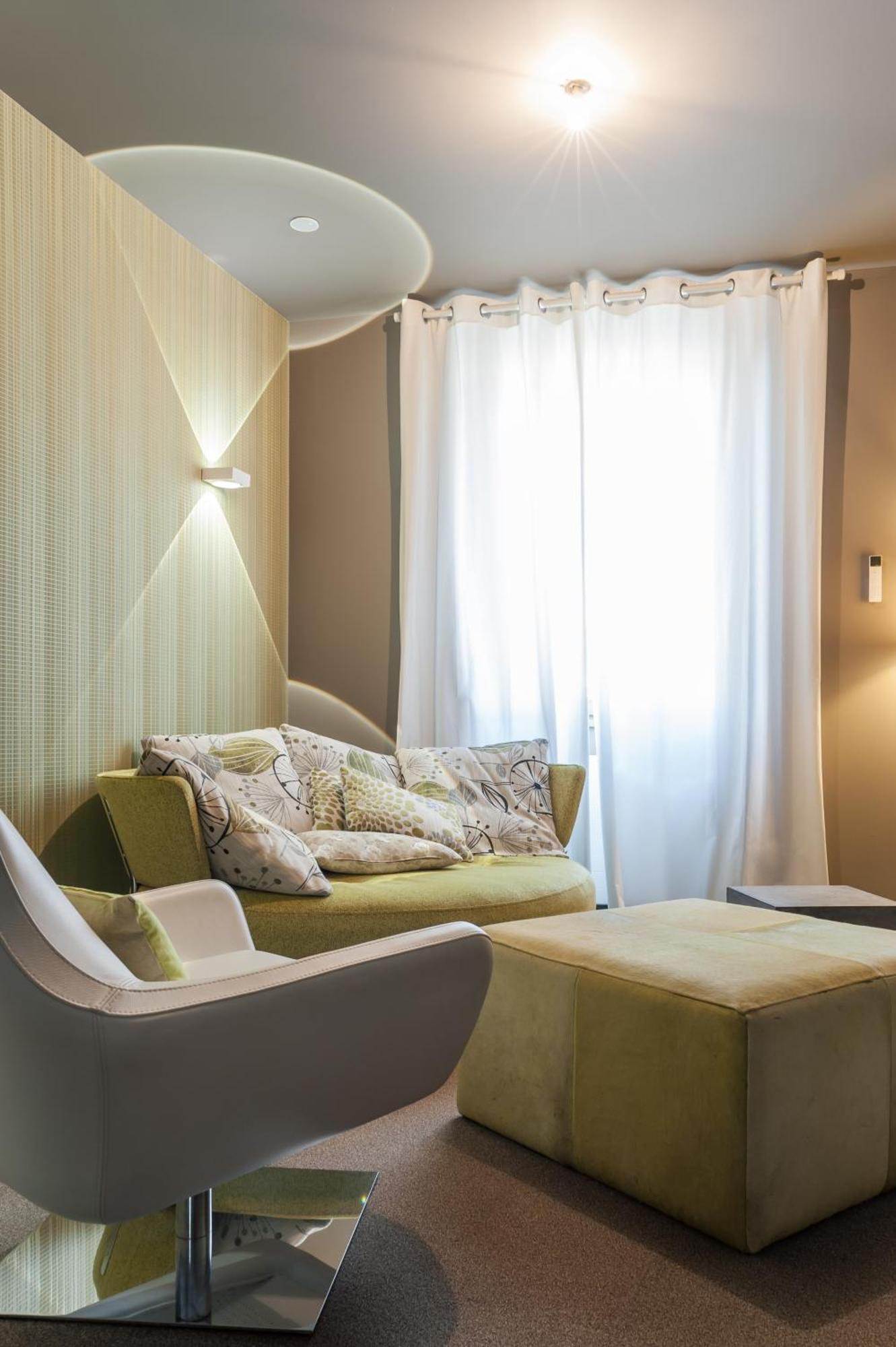 Logis Hotel Tante Yvonne & Son Restaurant Semi-Gastronomique - Lyon Nord Quincieux Zewnętrze zdjęcie